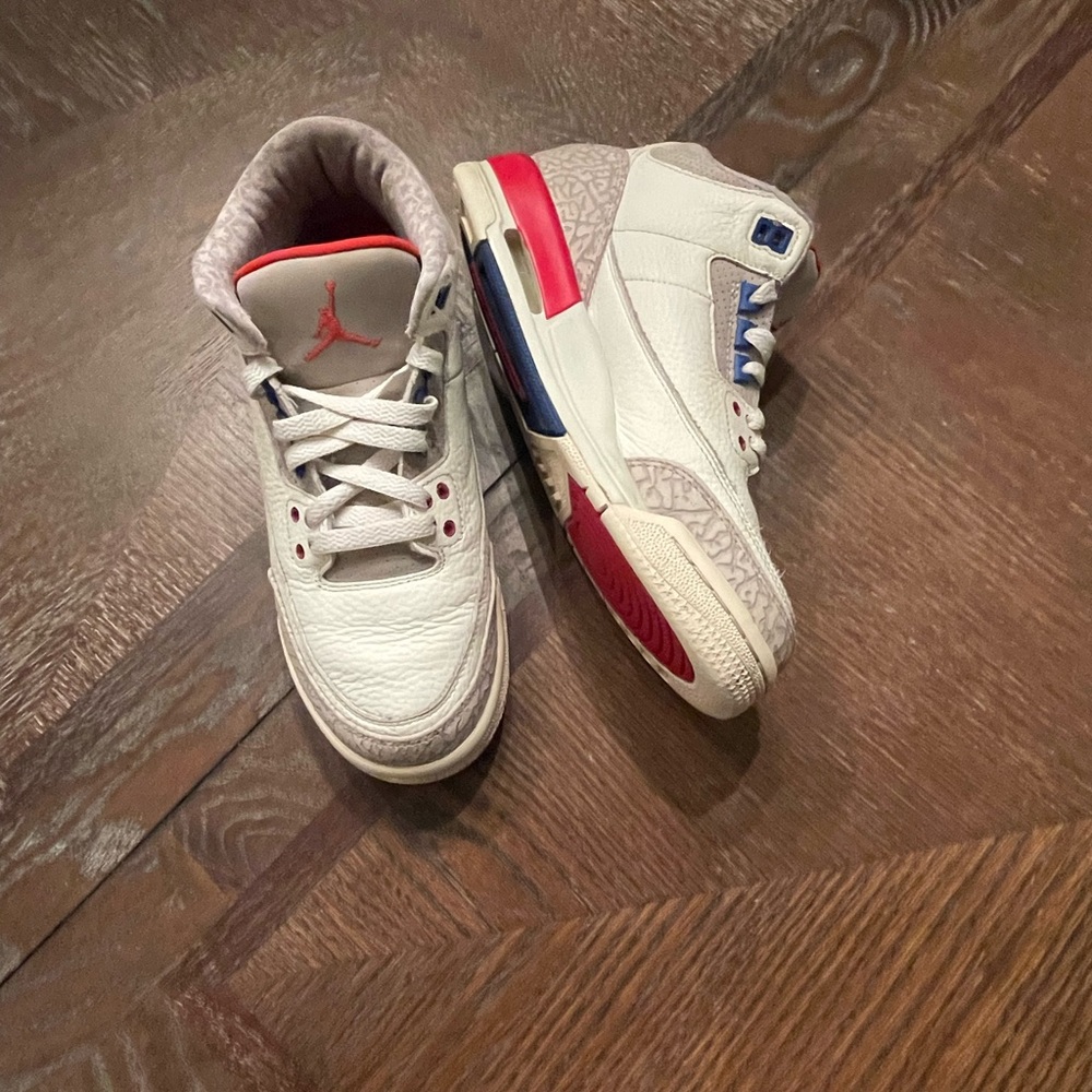 Sold on Mercari Air Jordan 3 Retro (GS) - Picture 11 of 12